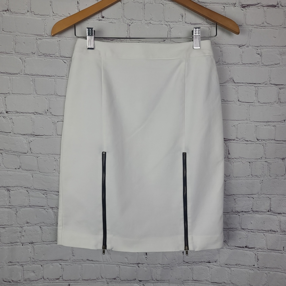 Worthington Skirt. White Women's Sz 6